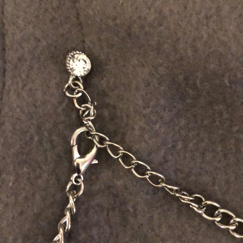 NECKLACE - Picture 3 of 4